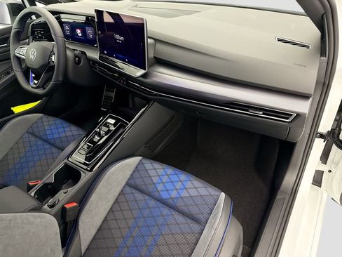 New 2026 Volkswagen Golf w/ Euro Style Package AWD/4WD image 16