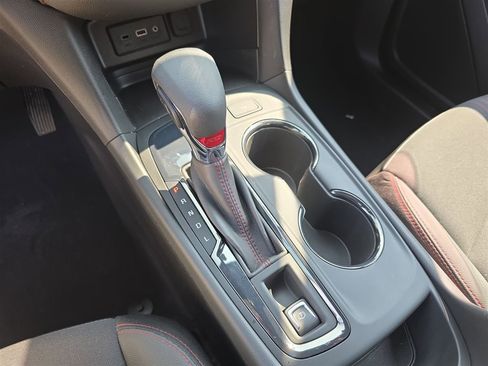 Certified 2023 Chevrolet Equinox RS w/ LPO, Floor Liner Package image 19