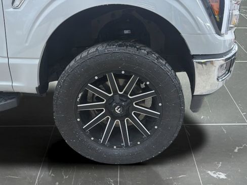 Used 2024 Ford F150 Lariat AWD/4WD image 25