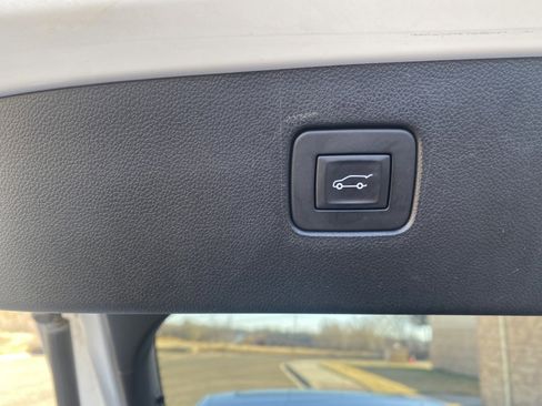 Used 2024 Buick Envista Sport Touring image 28