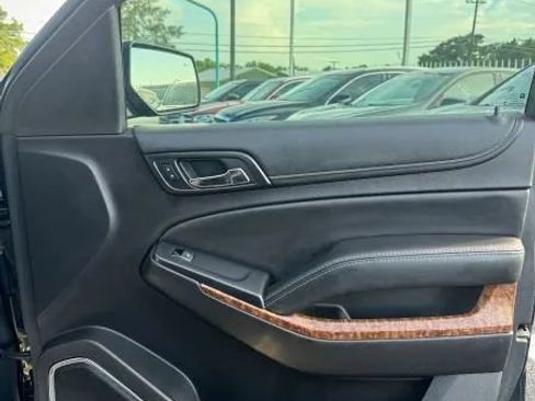 Used 2016 Chevrolet Suburban LTZ AWD/4WD image 19
