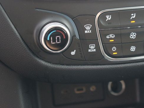 Used 2024 Chevrolet Equinox LT AWD/4WD image 28