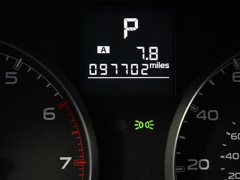 Used 2014 Subaru Outback 2.5i Premium image 23