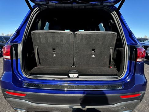 Used 2021 Mercedes-Benz GLB 250 GLB 250 w/ Premium Package image 23