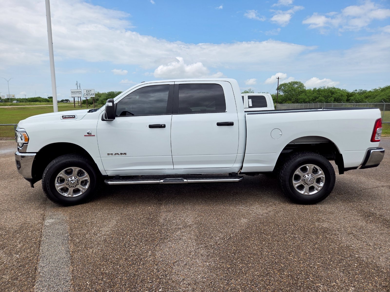 Used 2023 RAM 2500 Big Horn w/ Level 1 Equipment Group AWD/4WD image 4