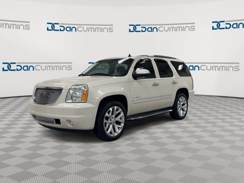 Used 2013 GMC Yukon Denali AWD/4WD image 4