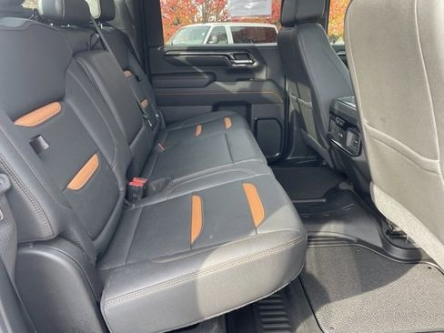 Used 2024 GMC Sierra 2500 AT4 w/ AT4 Premium Plus Package image 36