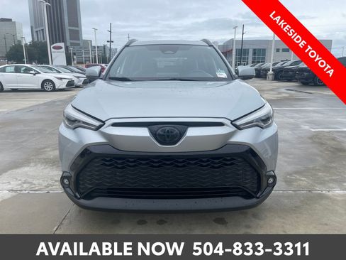 Used 2024 Toyota Corolla Cross AWD Hybrid w/ Convenience Package image 8