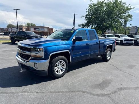 Used 2018 Chevrolet Silverado 1500 LT w/ All Star Edition AWD/4WD image 2