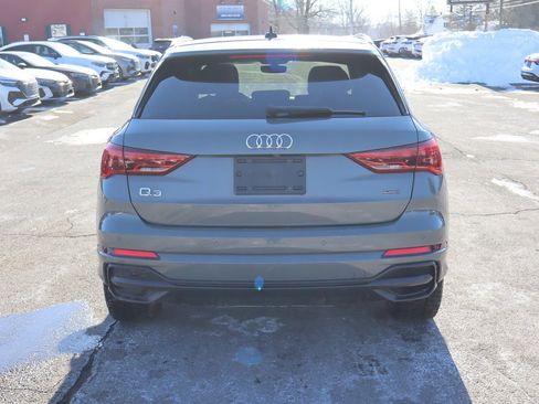 Used 2022 Audi Q3 2.0T Premium w/ Convenience Package image 6
