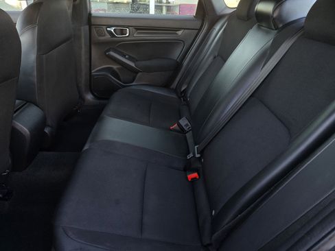 Used 2022 Honda Civic Sport image 11