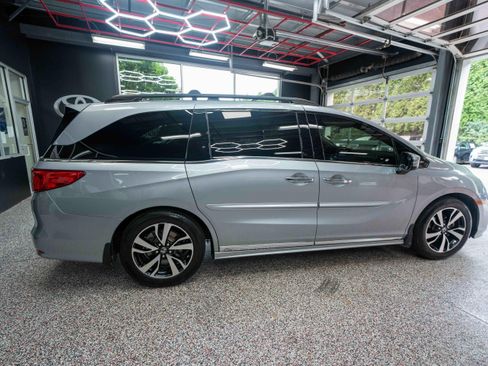 Used 2019 Honda Odyssey Elite image 4