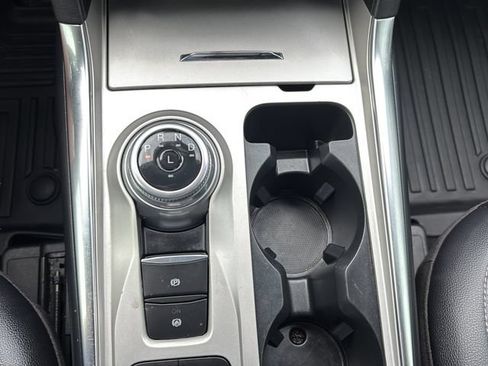 Used 2022 Ford Explorer Limited RWD image 24