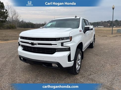 Used 2020 Chevrolet Silverado 1500 RST image 1
