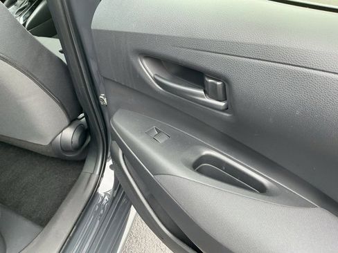 Used 2023 Toyota Corolla LE image 26