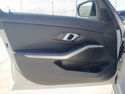 New 2025 BMW 330i Sedan w/ M Sport Package image 23