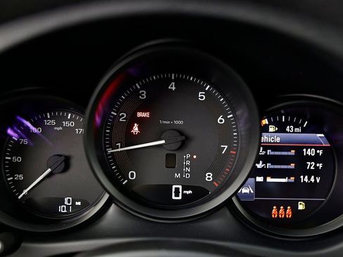 New 2026 Porsche Macan image 34