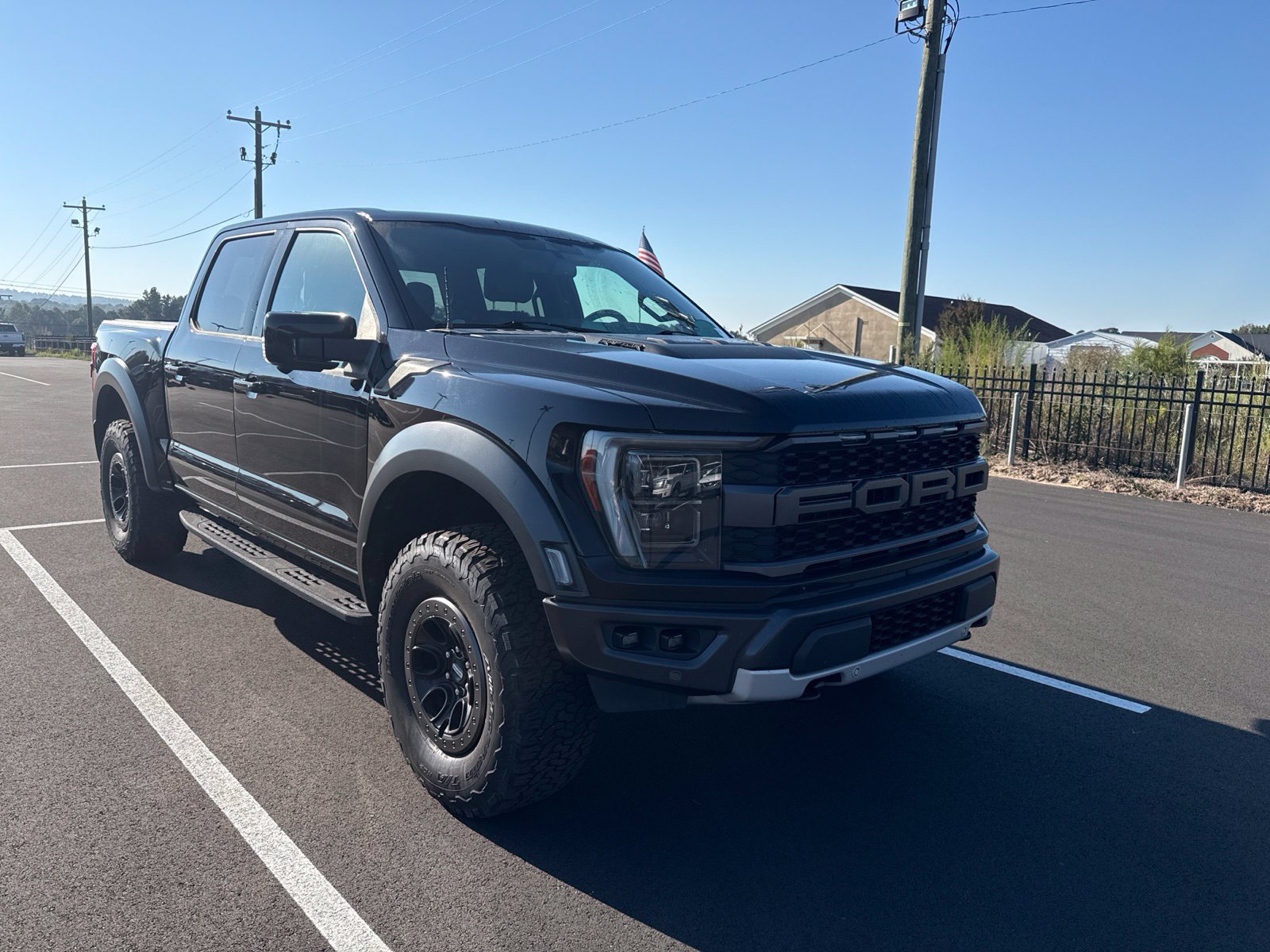 Used 2022 Ford F150 Raptor w/ Equipment Group 801A High AWD/4WD image 1