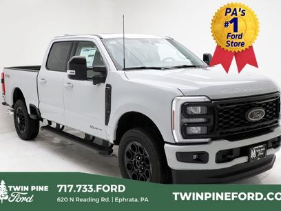New 2026 Ford F250 Lariat w/ Black Appearance Package