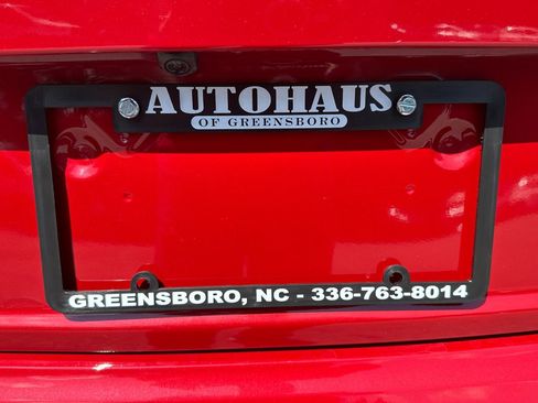 Used 2021 Toyota Corolla LE image 31