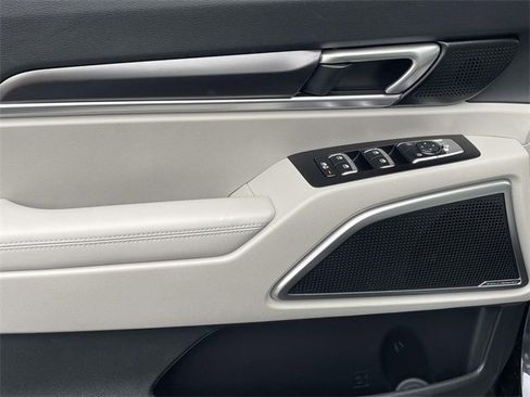 New 2025 Kia Telluride S image 27