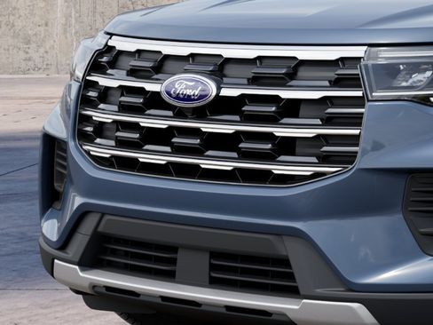 New 2027 Ford Explorer Active RWD image 17