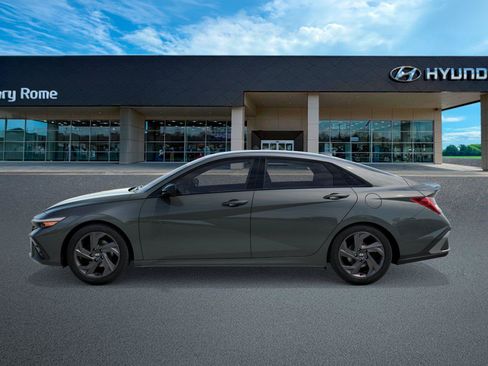 New 2026 Hyundai Elantra Sport FWD image 3