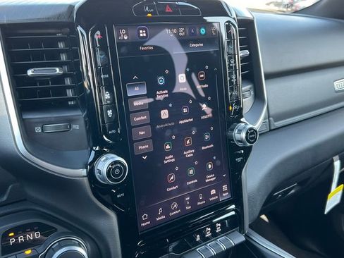 New 2026 RAM 1500 4x4 Crew Cab image 24