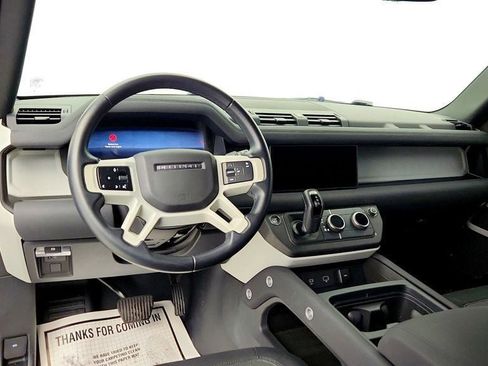 Used 2023 Land Rover Defender 110 X-Dynamic SE AWD/4WD image 13