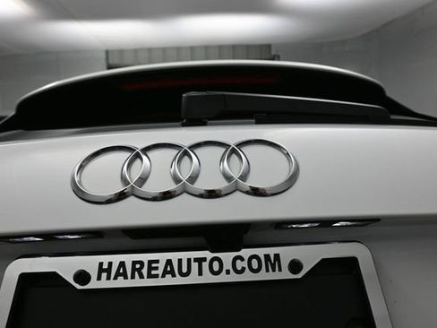 Used 2025 Audi Q3 2.0T Premium AWD/4WD image 28