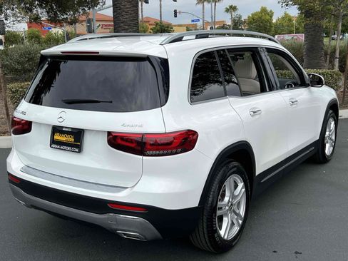 Used 2020 Mercedes-Benz GLB 250 4MATIC image 27