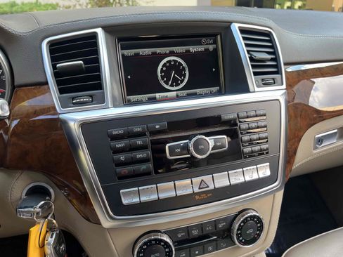 Used 2013 Mercedes-Benz ML 350 2WD image 8