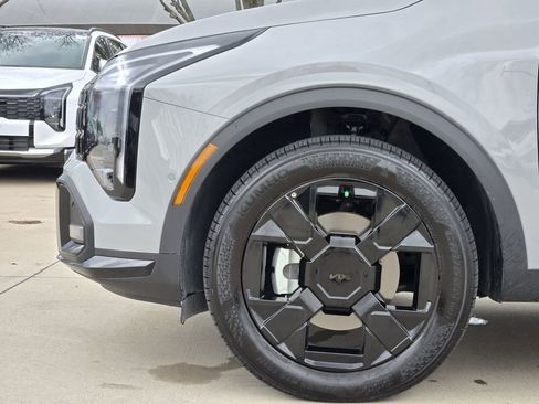 New 2026 Kia Sportage X-Line w/ X-Line Technology Package image 5