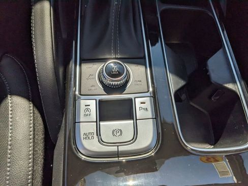 Used 2025 Kia Telluride EX X-Line image 27