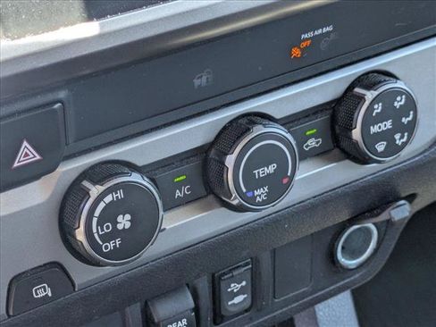 Used 2019 Toyota Tacoma SR5 RWD image 11