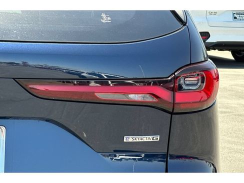 Used 2026 MAZDA CX-90 3.3 Turbo w/ Preferred Package AWD/4WD image 14