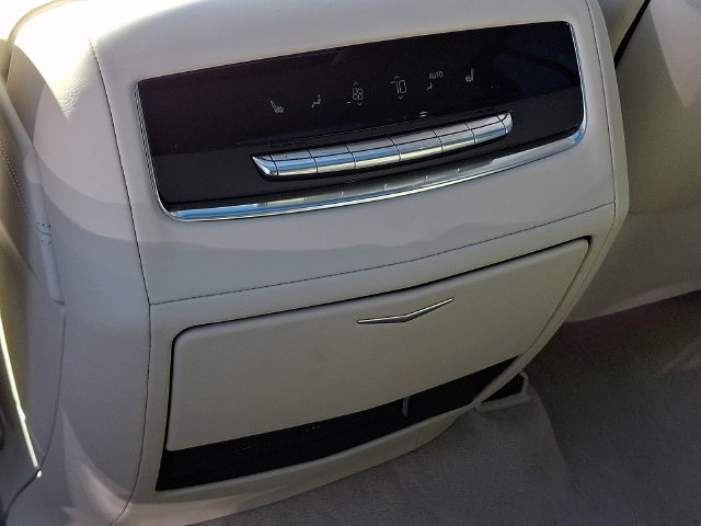 Used 2025 Cadillac Escalade Sport Platinum AWD/4WD image 9