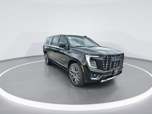 New 2026 GMC Yukon XL Denali Ultimate AWD/4WD image 2