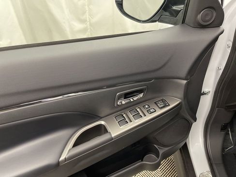 New 2026 Mitsubishi Outlander Sport ES image 21