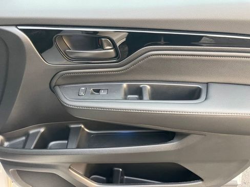 Certified 2025 Honda Odyssey Touring image 29