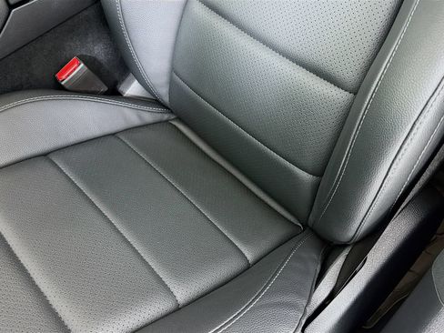Certified 2025 Mercedes-Benz GLE 350 4MATIC image 21