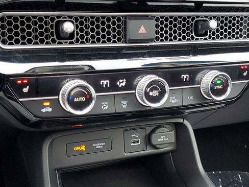 Used 2022 Honda Civic EX image 22