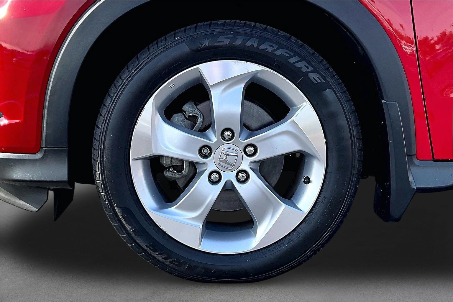 Used 2016 Honda HR-V LX image 8