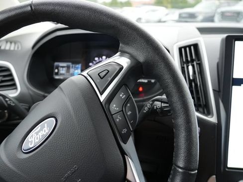 Used 2024 Ford Edge SEL AWD/4WD image 27