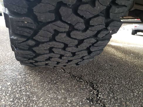 Used 2017 RAM 1500 Express w/ Black Ram 1500 Express Group image 37