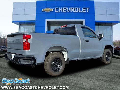 Used 2025 Chevrolet Silverado 1500 W/T image 2