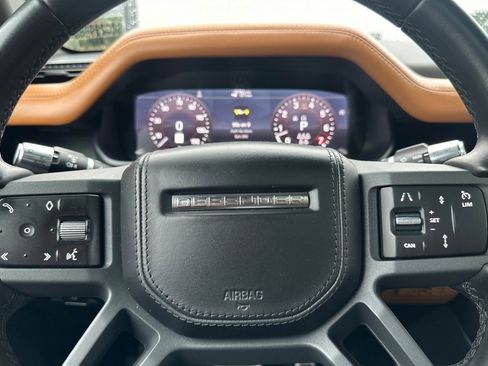 Used 2020 Land Rover Defender 110 X image 24