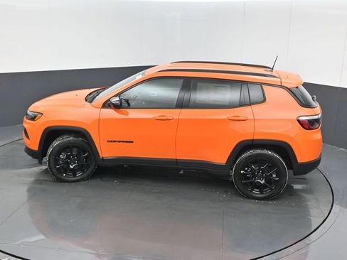 New 2026 Jeep Compass Latitude image 40