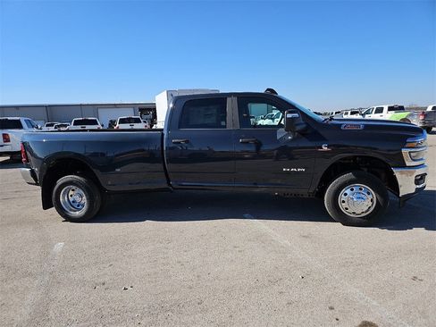 New 2026 RAM 3500 Lone Star image 9