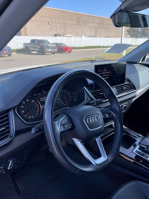 Used 2021 Audi Q5 2.0T Premium w/ Convenience Package AWD/4WD image 15